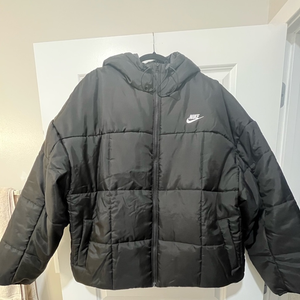 Nike puffer coat